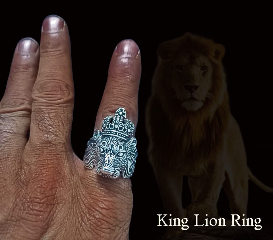 Silver Lion Ring