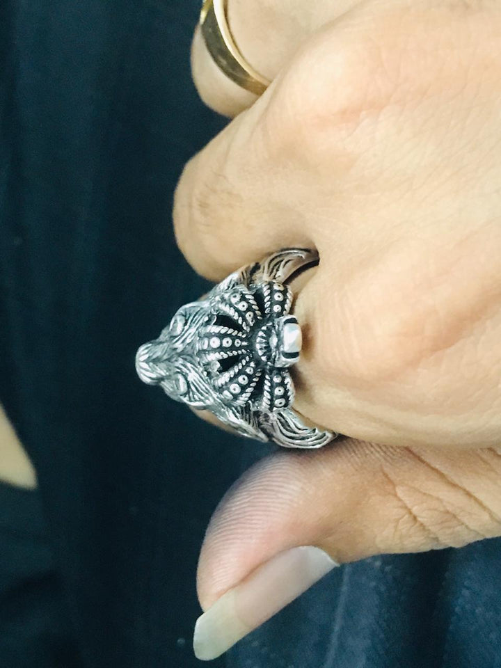 Silver Lion Ring